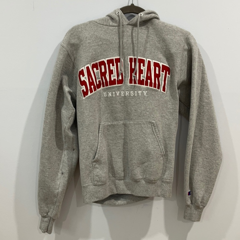 CHAMPION sacred heart university sweatshirt